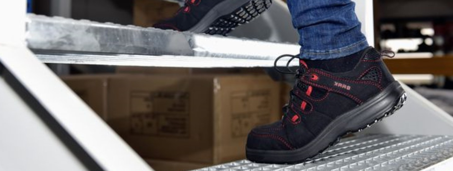 always the ladies up first class...