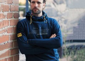 Snickers sweatshirt / hoodie