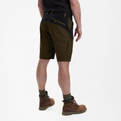 Strike Shorts - Fallen Leaf