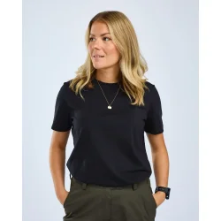 Pinewood� T-shirts - Women